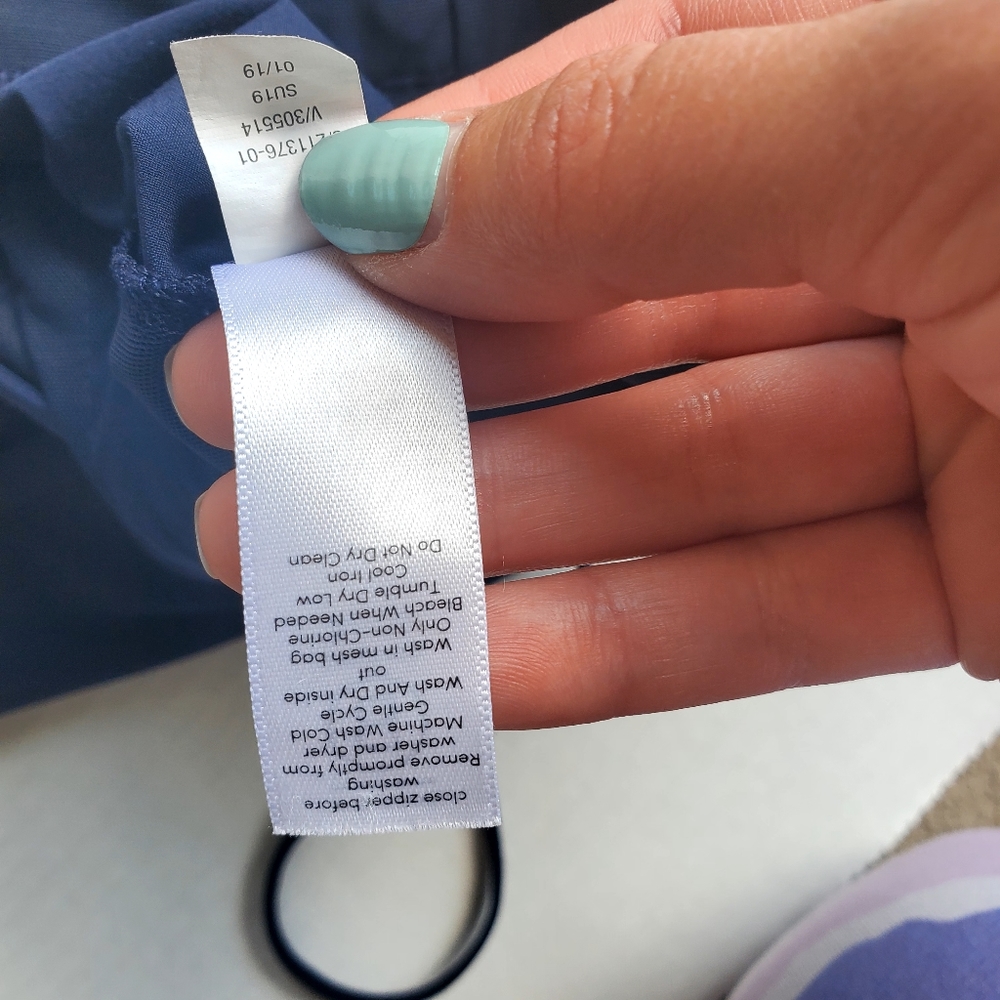 Athleta Hudson Athletic Shorts - Picture 7 of 11